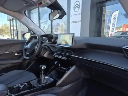 Photo 21 Peugeot 2008 Gén. II Ph1 NG Allure Business 5