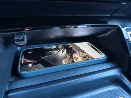 Photo 23 Peugeot 2008 Gén. II Ph1 NG Allure Business 5