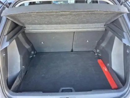 Photo 15 Peugeot 2008 Gén. II Ph1 NG Allure Business 5