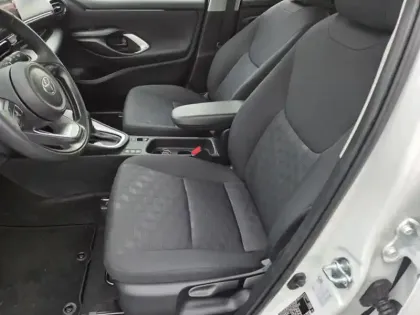 Photo 11 Toyota Yaris Hybride 116h Dynamic