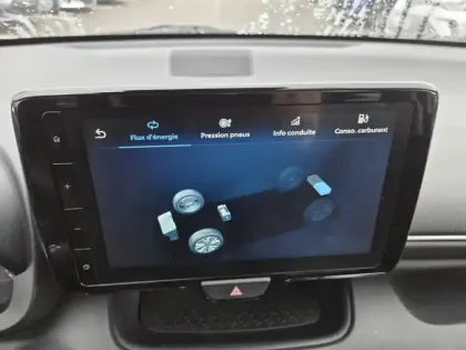 Photo 25 Toyota Yaris Hybride 116h Dynamic