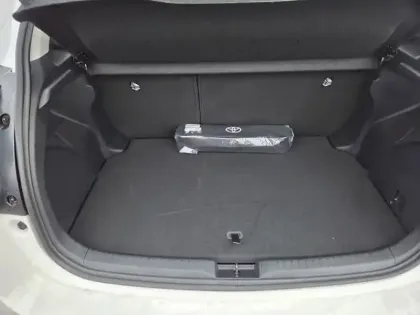 Photo 9 Toyota Yaris Hybride 116h Dynamic