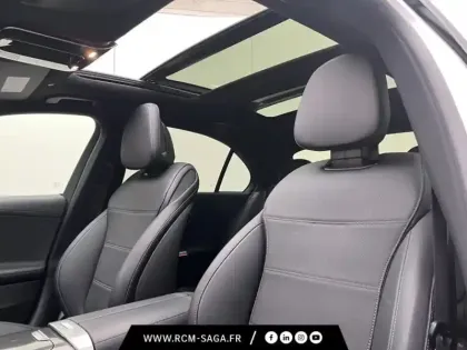 Photo 13 Mercedes Classe C Berline 200 AMG line