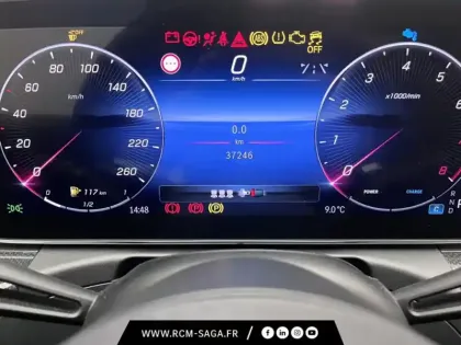 Photo 33 Mercedes Classe C Berline 200 AMG line