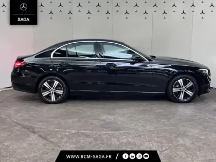 Photo 5 Mercedes Classe C Gén. V (W206) Ph1 Business Line + 4