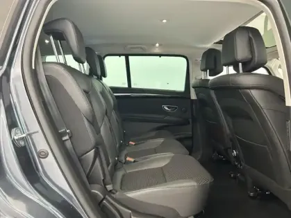 Photo 15 Renault Espace 2.0 Blue dCi 160ch Zen EDC + Pack 7 Places