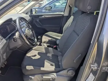 Photo 6 Volkswagen Tiguan Gén. II Ph1 Confortline 5