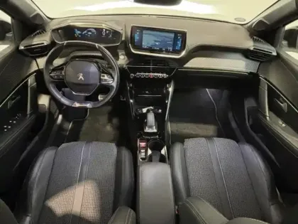 Photo 19 Peugeot 208 Gén. II Ph1 NG GT 5