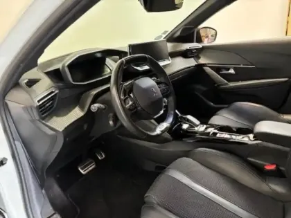 Photo 5 Peugeot 208  e- 136 GT I-Copckpit GPS Full Led Camera