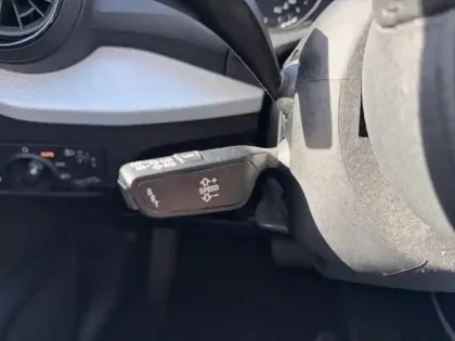 Photo 13 Audi Q2  1.4 TFSI 150ch COD Design S tronic 7