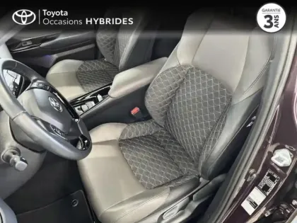 Photo 10 Toyota C-HR  122h Distinctive 2WD E-CVT MY22