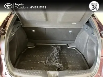 Photo 9 Toyota C-HR  122h Distinctive 2WD E-CVT MY22