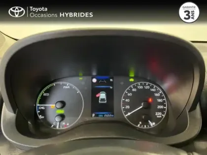 Photo 13 Toyota Yaris  116h Dynamic 5p MC24