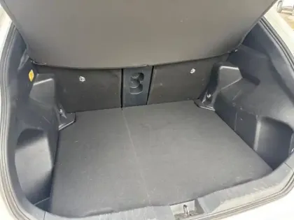 Photo 12 Toyota Yaris  Cross 116h Design MC24