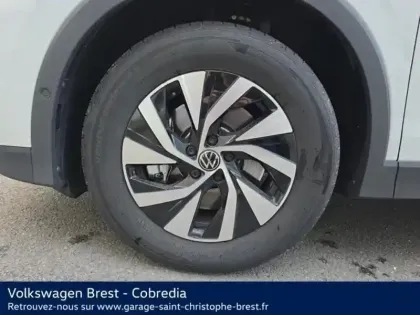 Photo 12 Volkswagen Tiguan  2.0 TDI 150ch VW Edition DSG7