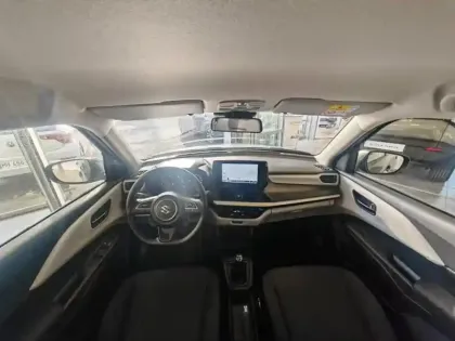 Photo 9 Suzuki Swift  1.2 Hybrid 83ch Avantage