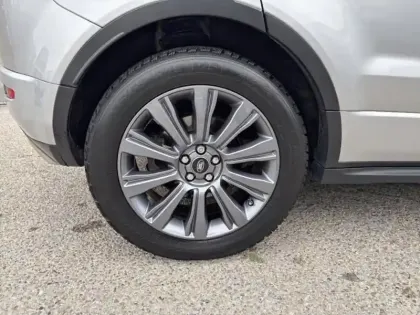 Photo 13 Land rover Range Rover  Evoque 2.0 TD4 150 SE Dynamic BVA Mark V