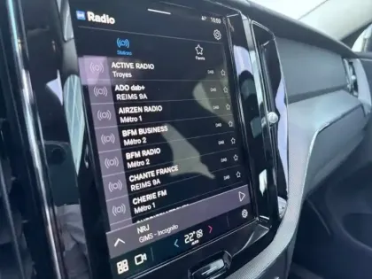 Photo 13 Volvo Xc60  T6 Hybride Rechargeable 253 + 145ch Plus Style Dark Geartronic 8 AWD