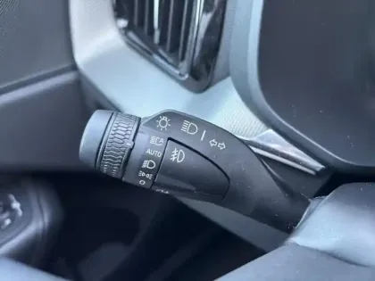 Photo 11 Volvo Xc60  T6 Hybride Rechargeable 253 + 145ch Plus Style Dark Geartronic 8 AWD