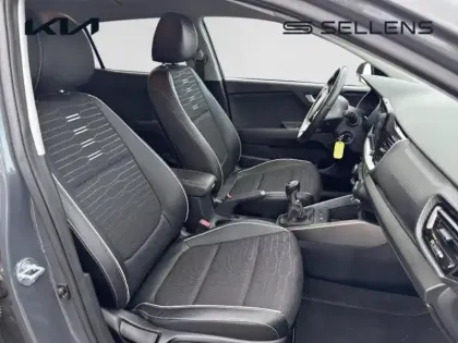 Photo 5 Kia Stonic  1.0 T-GDi 120ch MHEV GT Line