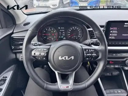 Photo 8 Kia Stonic  1.0 T-GDi 120ch MHEV GT Line