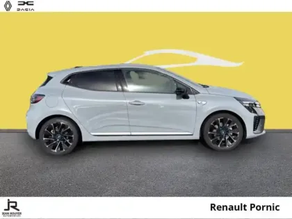 Photo 12 Renault Clio  ESPRIT ALPINE E-Tech 145ch full hybrid