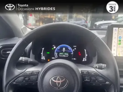 Photo 12 Toyota Yaris  116h Design 5p MY25