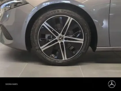 Photo 6 Mercedes Classe A  180 d 116ch AMG Line 8G-DCT