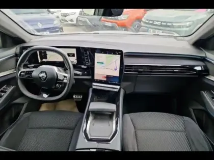 Photo 8 Renault Austral  1.3 TCe mild hybrid 160ch Techno esprit Alpine auto