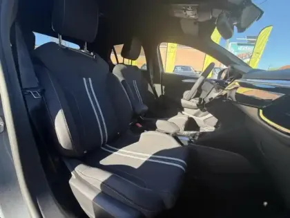 Photo 10 Opel Corsa Gén. VI Ph2 GS 5