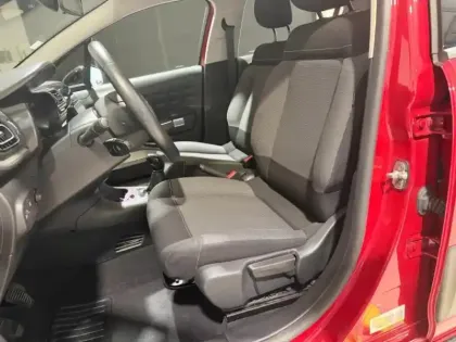 Photo 6 Citroën C3  PureTech 82ch Shine S&S E6.d