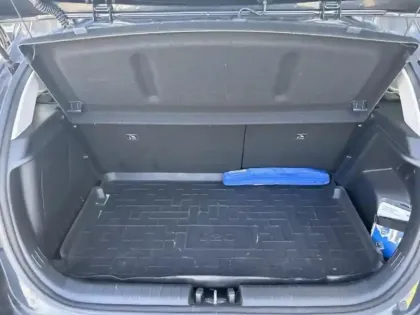 Photo 10 Hyundai I20  1.0 T-GDi 100ch Hybrid Intuitive