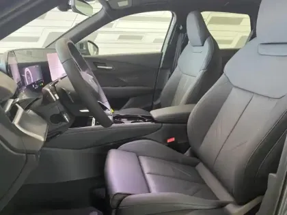 Photo 13 Audi Q3  1.5 e-hybrid 272ch S line S tronic 6