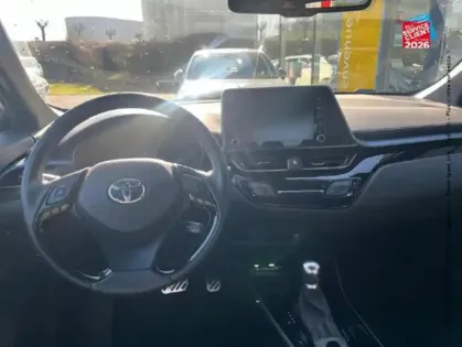 Photo 14 Toyota C-HR  184h Collection 2WD E-CVT MC19