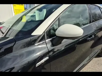 Photo 10 Renault Captur  1.3 TCe 160ch FAP Initiale Paris EDC -21