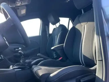 Photo 8 Opel Corsa  1.2 Turbo 100ch GS