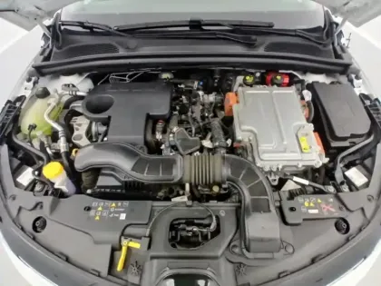 Photo 11 Renault Clio  1.6 E-Tech hybride 140ch Zen -21N