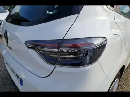 Photo 13 Renault Clio  1.0 Eco-G 100ch Evolution - 24