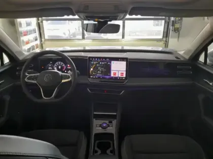 Photo 12 Volkswagen Tiguan  1.5 eTSI 150ch Elegance DSG7