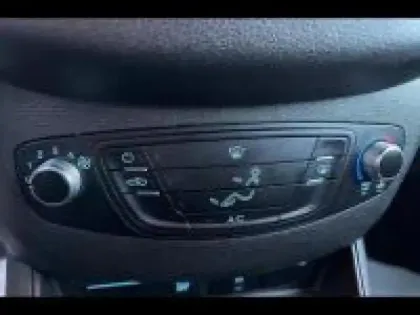 Photo 10 Ford Transit Courier  1.0E 100ch Trend