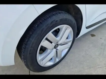 Photo 12 Renault Clio  1.0 Eco-G 100ch Evolution - 25