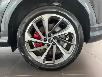 Photo 10 Audi Q5  2.0 e-hybrid 367ch S line quattro S tronic 7