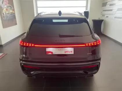 Photo 5 Audi Q5  2.0 e-hybrid 367ch S line quattro S tronic 7