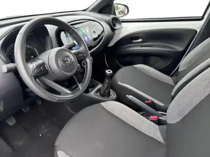 Photo 8 Toyota Aygo  X 1.0 VVT-i 72ch Dynamic MY24