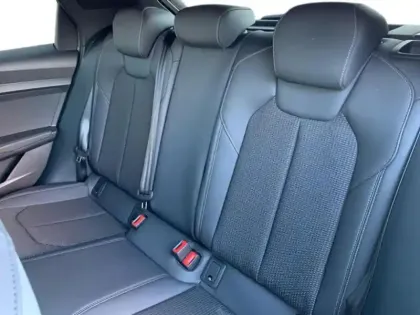 Photo 7 Audi A1  Sportback 30 TFSI 116ch S line plus S tronic 7