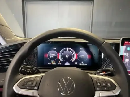 Photo 14 Volkswagen Tiguan  1.5 eHybrid 204ch Life Plus DSG6