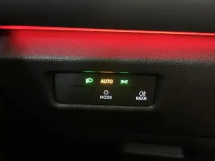 Photo 12 Volkswagen Tiguan  1.5 eHybrid 204ch Life Plus DSG6