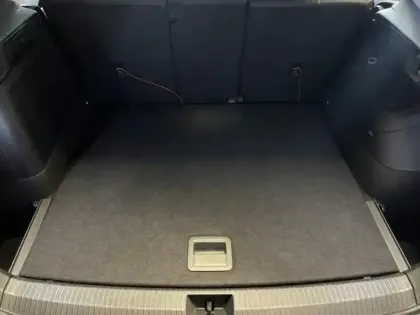 Photo 7 Volkswagen Tiguan  1.5 eHybrid 204ch Life Plus DSG6