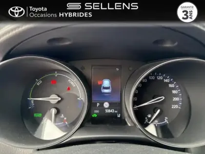 Photo 13 Toyota C-HR  1.8 Hybride 122ch Collection E-CVT