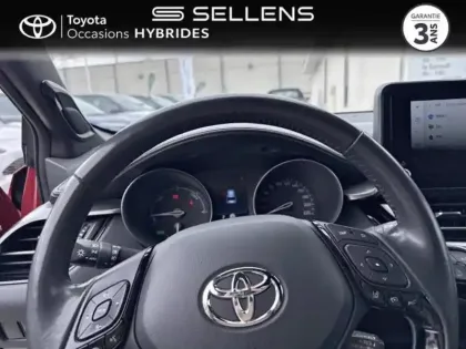 Photo 12 Toyota C-HR  1.8 Hybride 122ch Collection E-CVT